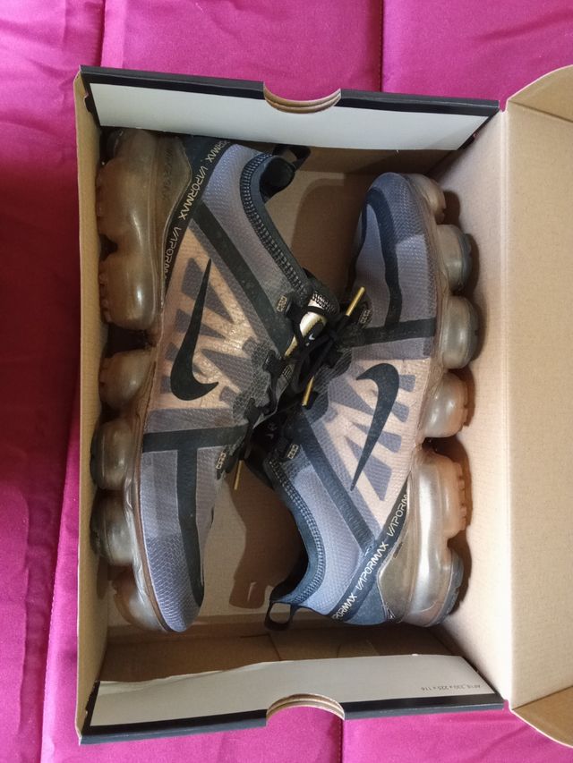 Nike Air vapormax edición dorada 2019