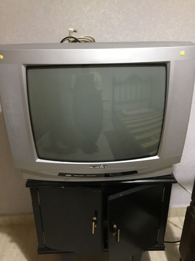 Televisión vintage, tecnología tradicional