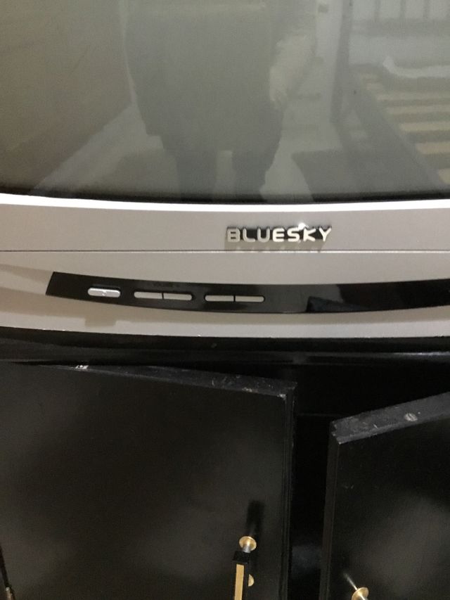 Televisión vintage, tecnología tradicional