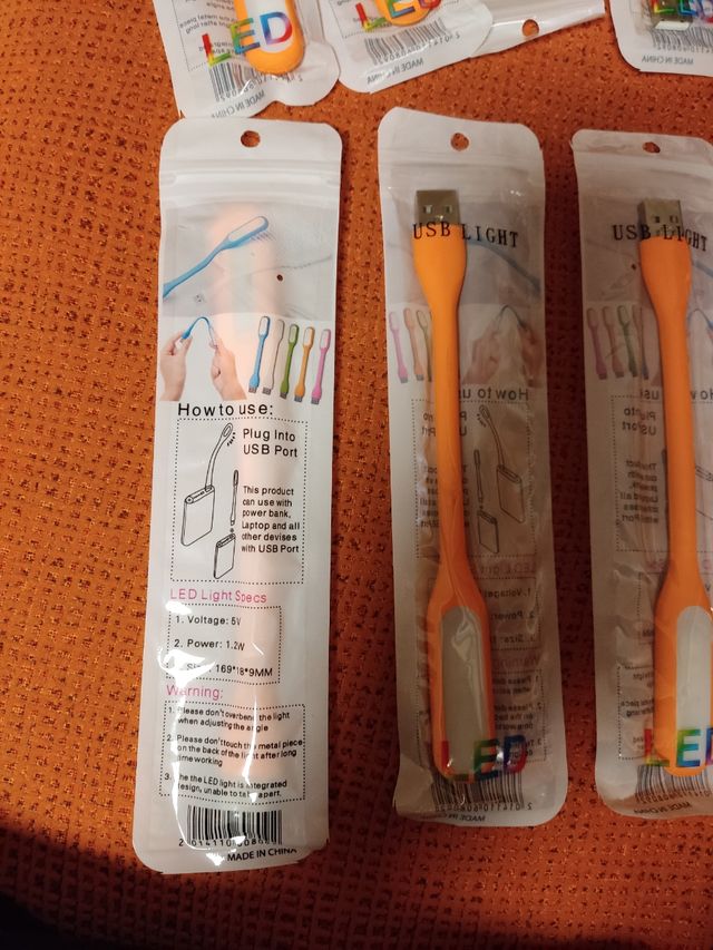 luz USB nueva flexible.  varios colores