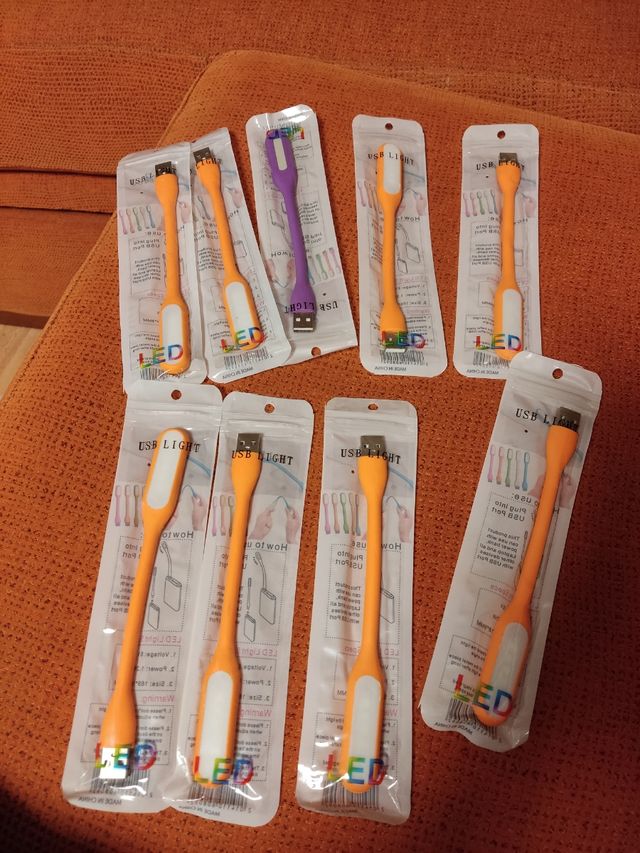 luz USB nueva flexible.  varios colores