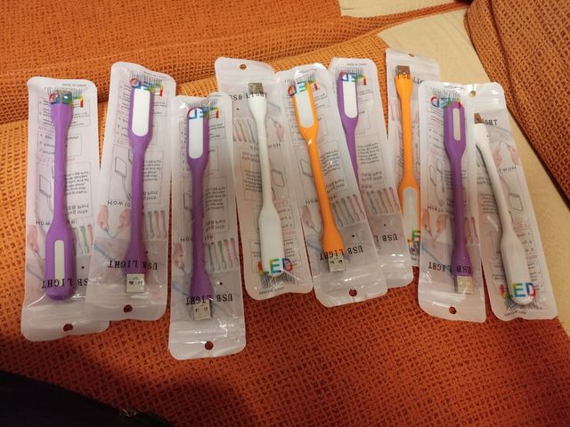 luz USB nueva flexible.  varios colores