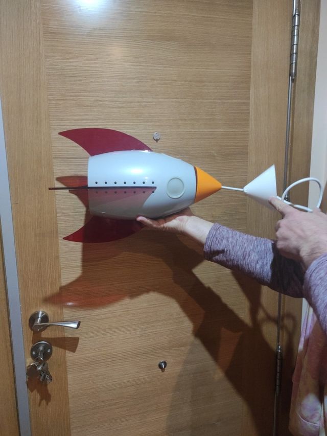 LAMPARA INFANTIL COHETE