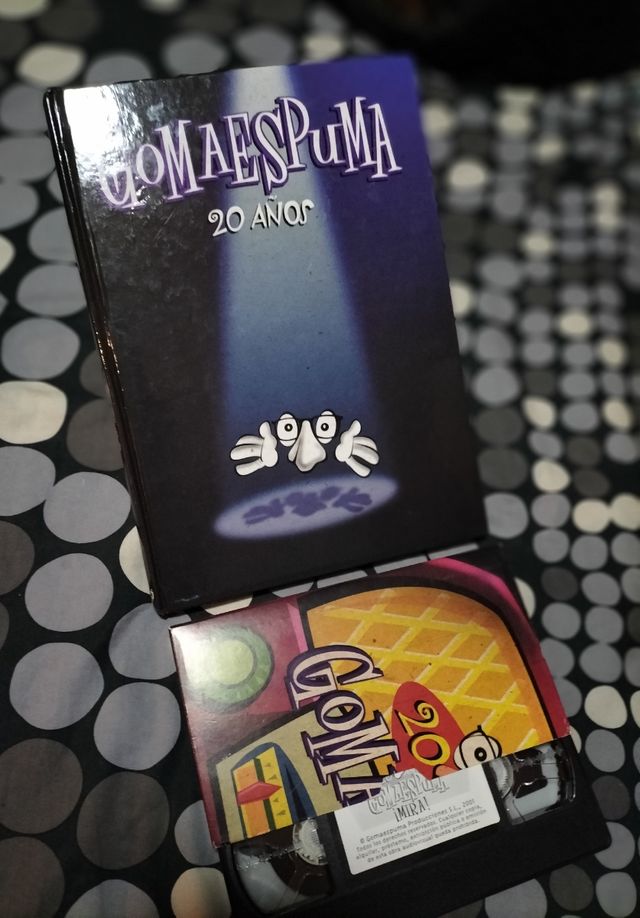 Gomaespuma 20 años con VHS