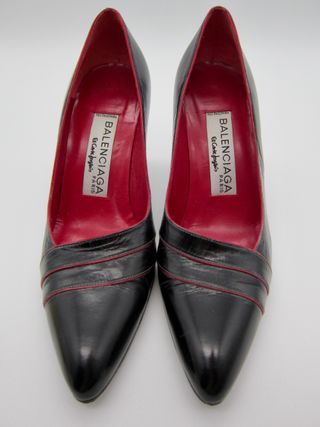 Zapatos Balenciaga 38 de segunda mano por 25 EUR en Moreaga en WALLAPOP