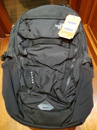 Mochila The North Face Surge, superior a Borealis de segunda mano por 130  EUR en Gijón en WALLAPOP