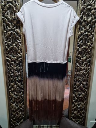 Camiseta con flecos zara talla S de segunda mano por 15 EUR en Lavadores en  WALLAPOP