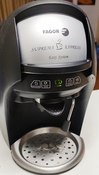 Cafetera Fagor Suprema Express precio solo hoy de segunda mano por 10 EUR  en Costa Teguise en WALLAPOP