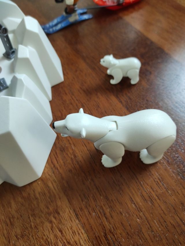 Playmobil exploradores con osos polares