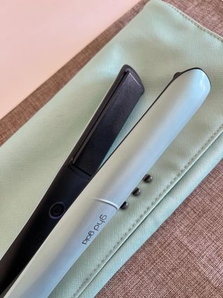 Planchas de pelo GHD gold neo-mint de segunda mano por 140 EUR en Alicante  en WALLAPOP