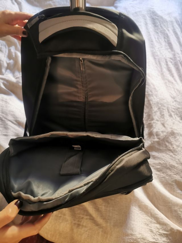 mochila/maleta con ruedas