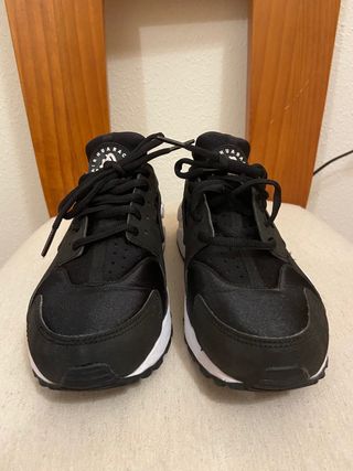 Bambas mujer 38 air huarache nike originales de segunda mano por 30 EUR en  Reus en WALLAPOP
