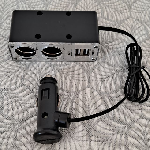 Cargador Coche Doble y USB