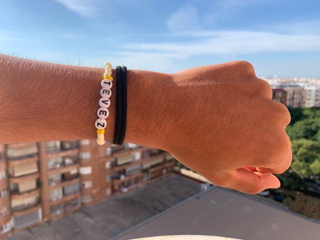 Pulseras hechas a mano