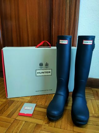 Botas hunter 37 original de segunda mano por 60 EUR en Madrid en WALLAPOP