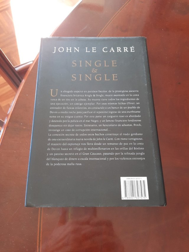 2 libros de JOHN LE CARRE