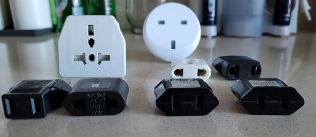 Adaptadores , enchufes