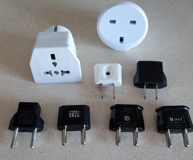 Adaptadores , enchufes