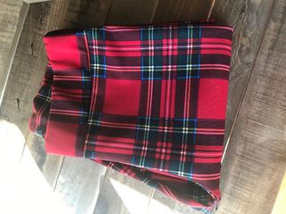 Leggins S cuadros escoceses a estrenar de segunda mano por 25 EUR en Haro  en WALLAPOP