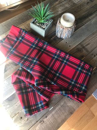 Leggins S cuadros escoceses a estrenar de segunda mano por 25 EUR en Haro  en WALLAPOP