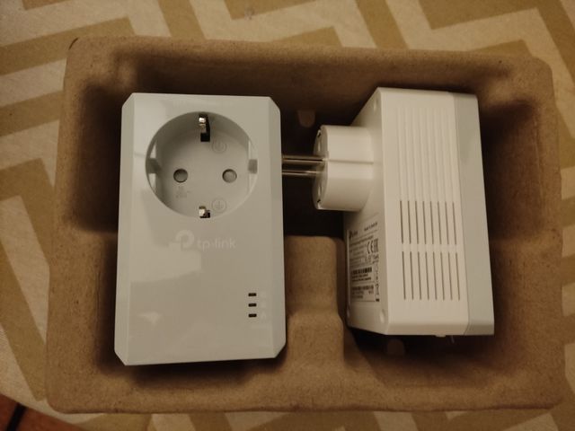 Adaptador para internet.