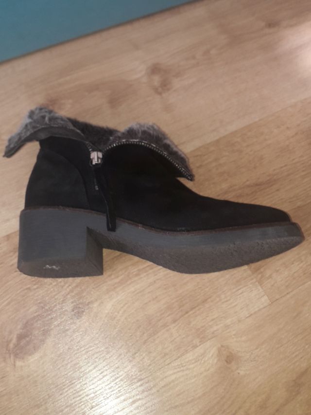 calzado bueno talla 39 de segunda mano por 28 EUR en Vitoria