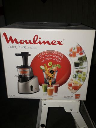 Licuadora de presión en frío de segunda mano por 50 EUR en Valladolid en  WALLAPOP