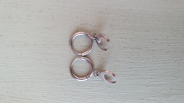 Pendientes acero
