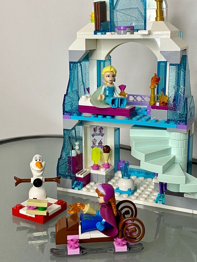 Lego. Palacio de hielo de Elsa
