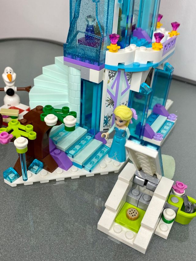 Lego. Palacio de hielo de Elsa