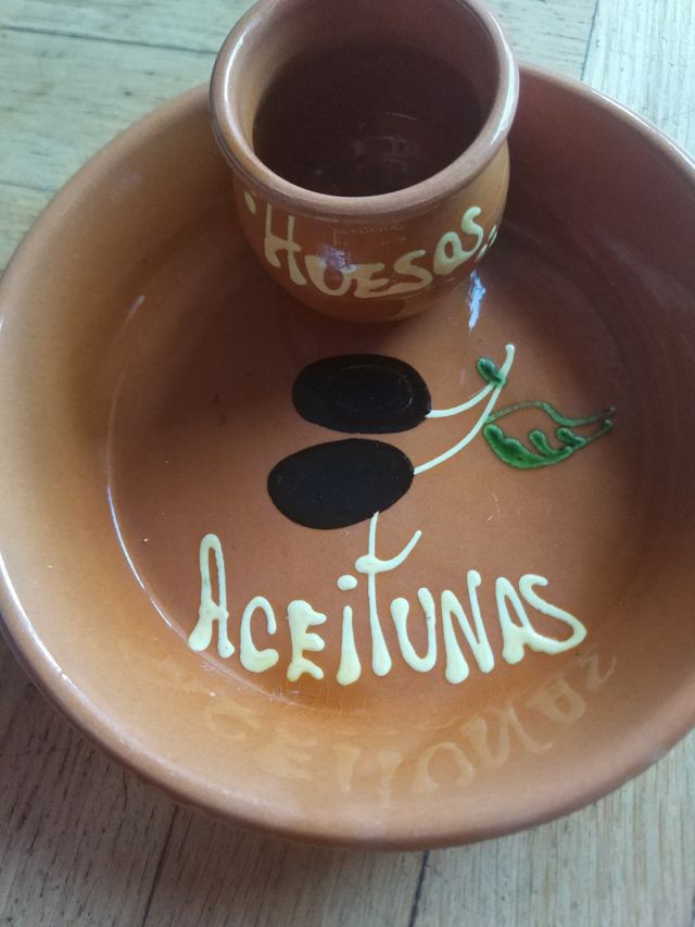 Plato aceitunas