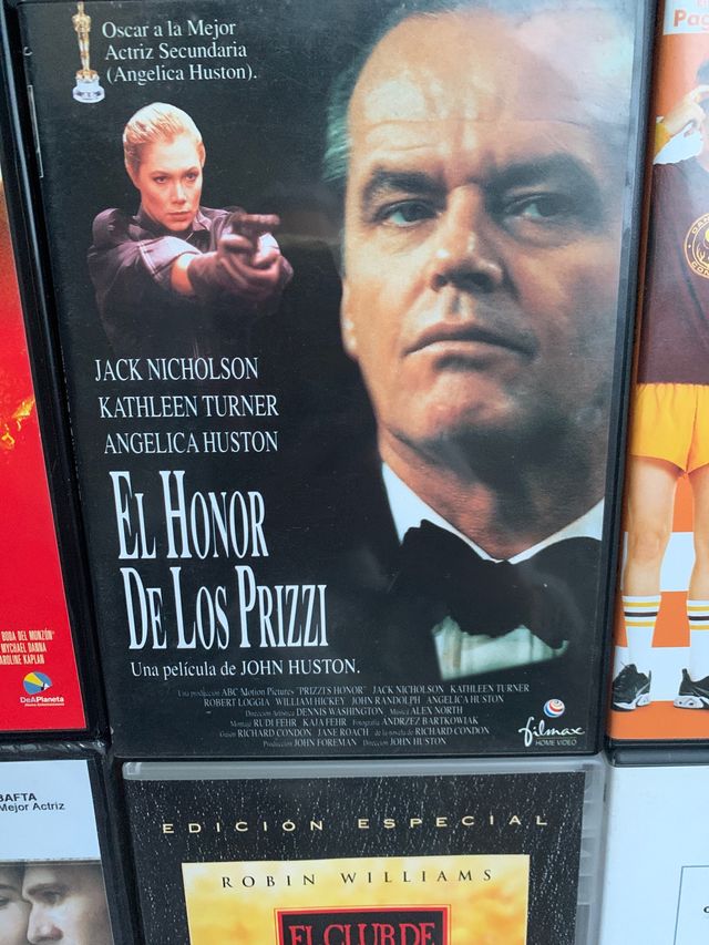 El honor de los Prizzi, Juno,
