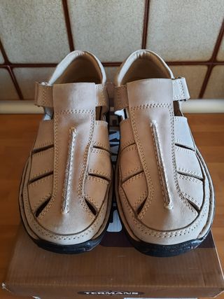 Zapatos Termans de segunda mano por 20 EUR en Madrid en WALLAPOP