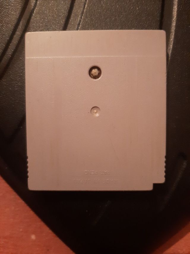 se vende juego de Game boy