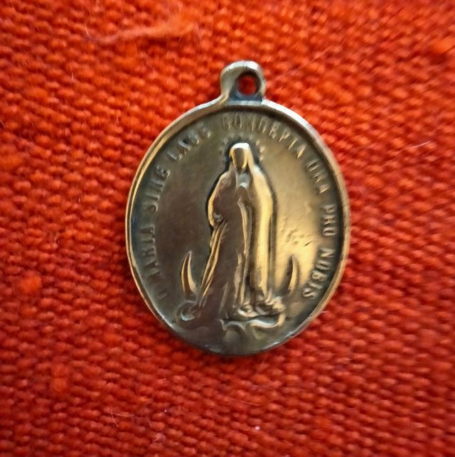Medalla antigua de San Luis Gonzaga