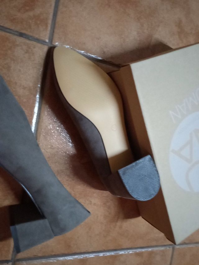 zapatos sin estrenar número 38