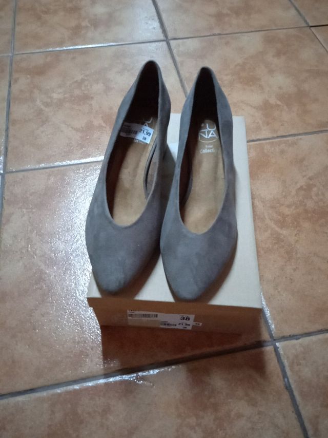 zapatos sin estrenar número 38