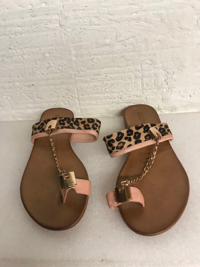 SANDALIA PLANA PIEL INUOVO talla 38