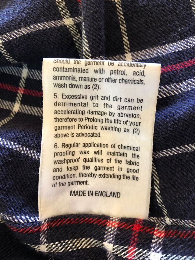 Chaqueta encerada azul oscuro de Urban Outfitters