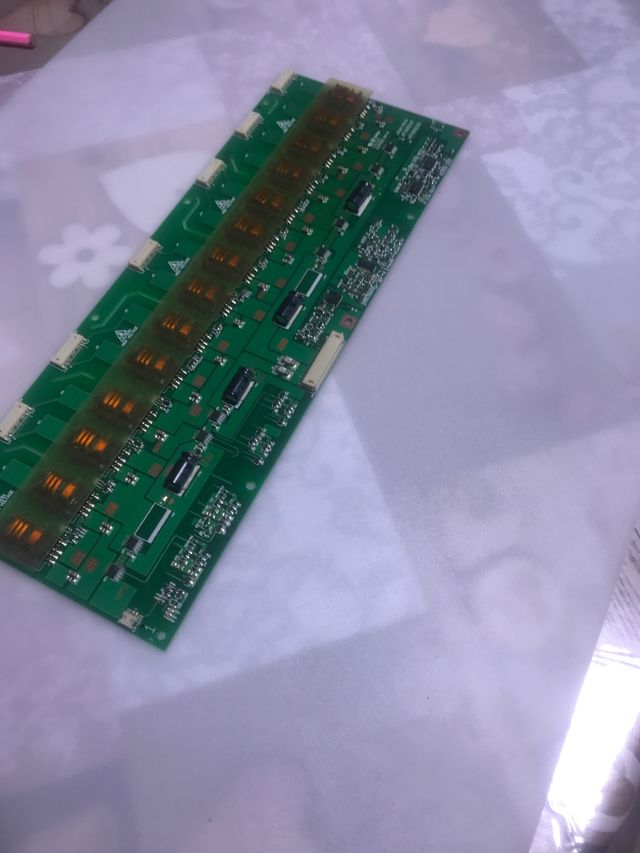 convertor de tele DAEVOO /hisense LCD3206EU