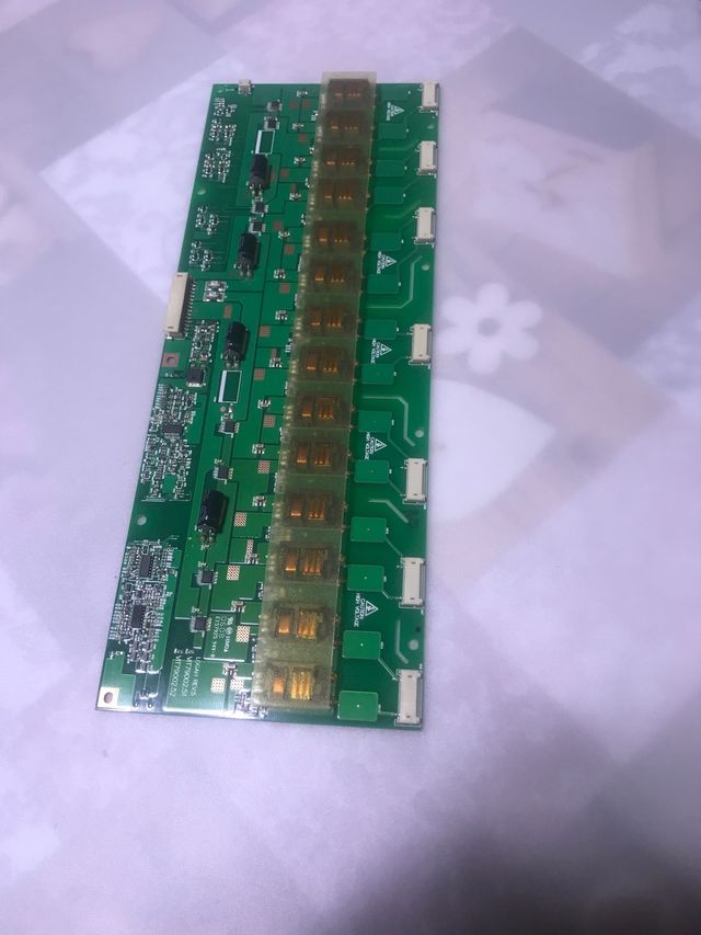 convertor de tele DAEVOO /hisense LCD3206EU