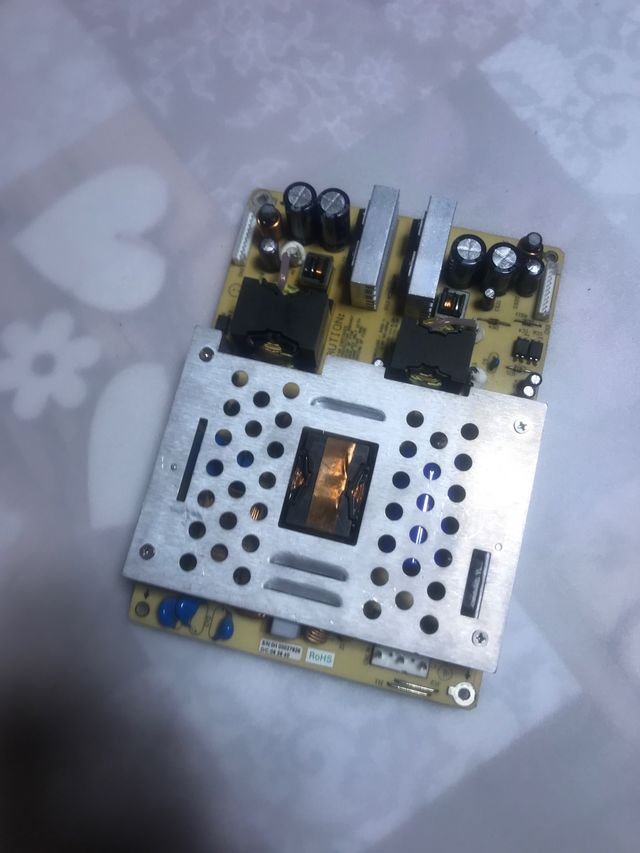 fuente para tele DAEVOO modeloDLP-32B3