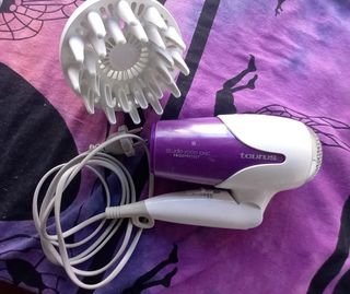 Secador Taurus Studio 2000 ionic de segunda mano por 3 EUR en Fuenlabrada  en WALLAPOP