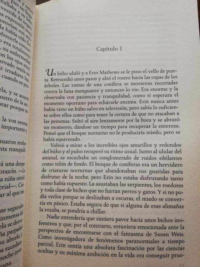 Libro Senderos, de Mar Carrion.
