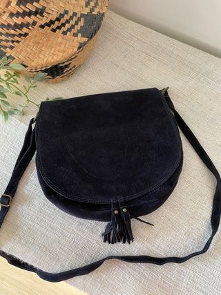 Bolso ante azul marino de segunda mano por 15 EUR en Santa Coloma de  Gramenet en WALLAPOP