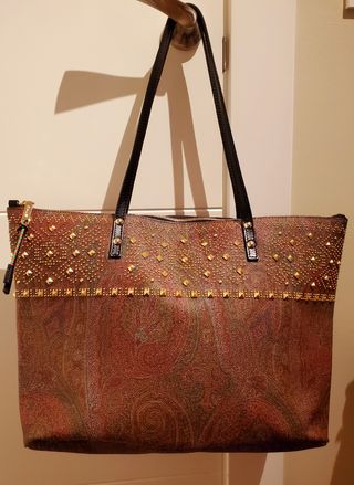 Bolso Etro tote tachuelas de segunda mano por 390 EUR en Avilés en WALLAPOP
