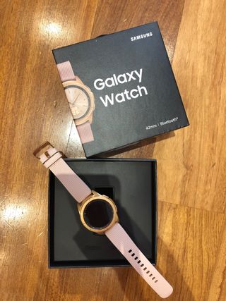Samsung Galaxy Watch 42mm Rosa de segunda mano por 100 EUR en Barcelona en  WALLAPOP