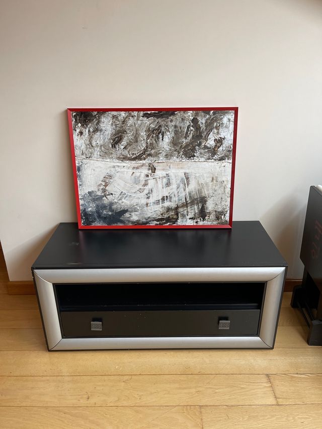 Mueble madera para la tv