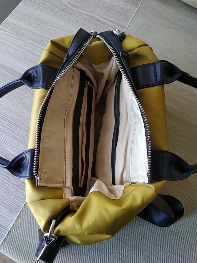 Bolso acolchado ocre