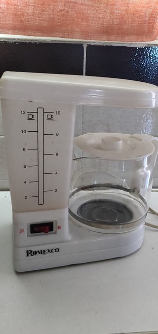 Cafetera goteo 10\\/12 tazas de segunda mano por 10 EUR en Madrid en WALLAPOP